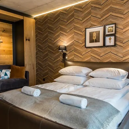 Udanypobyt Omg 코스실리스코