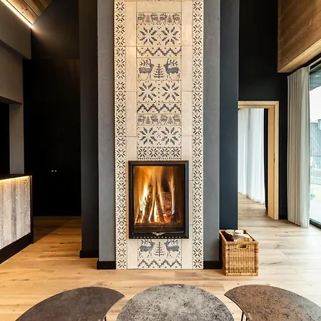 샬레 Udanypobyt Omg